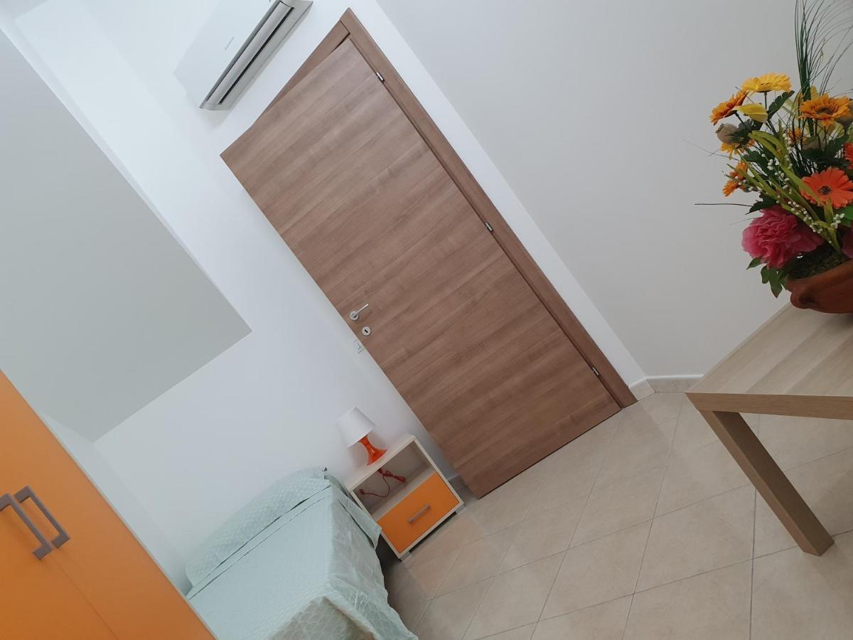 קאסטלמארה דל גולפו Casa Vacanza Corallo מראה חיצוני תמונה